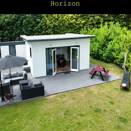 Inn To The Beach Ouddorp Exteriör bild